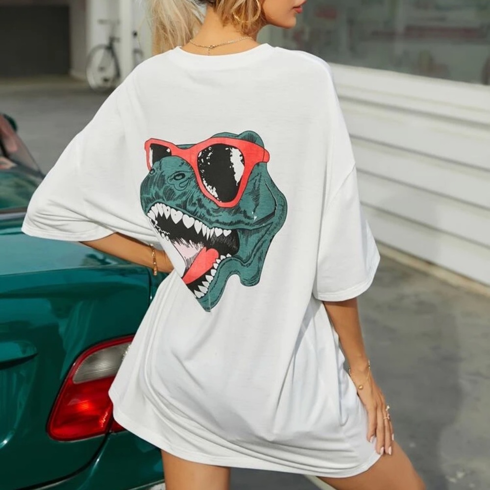 SHEIN tee